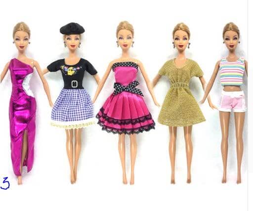 Erinevad riidekomplektid Barbie nukule